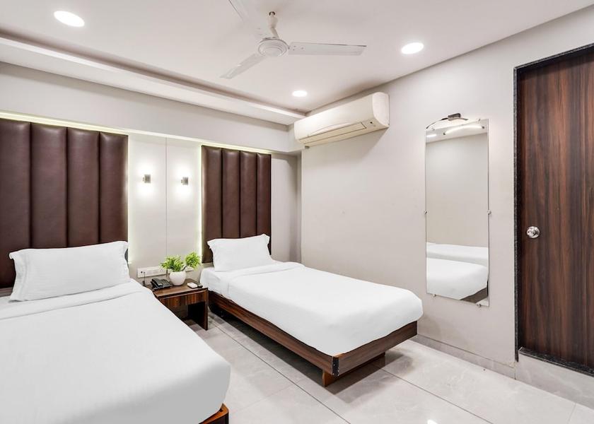 Gujarat Surat Room