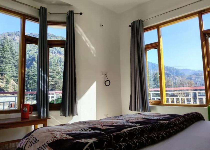 Himachal Pradesh Barot Room
