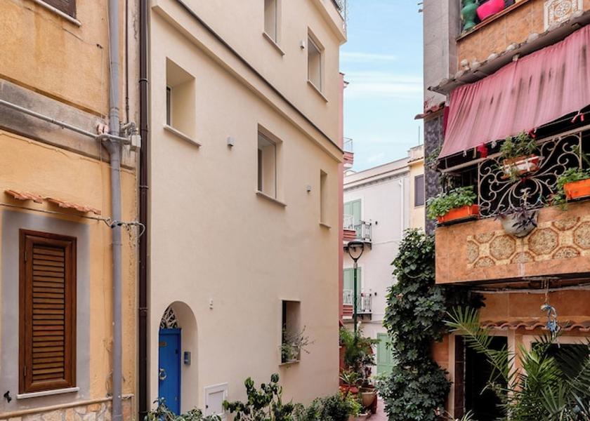 Sicily Santa Flavia Exterior