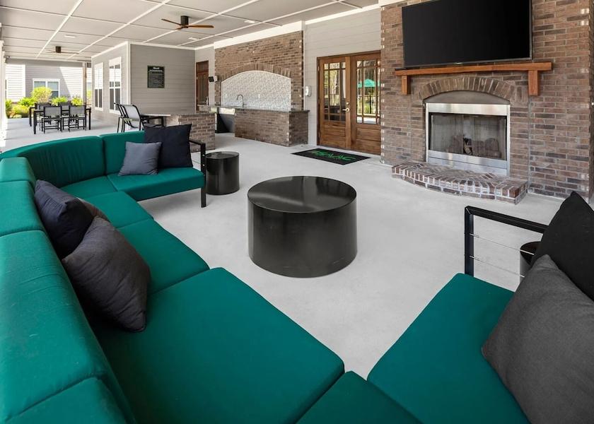 South Carolina Summerville Lounge