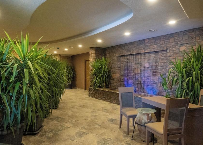 Balikesir Ayvalik Spa reception