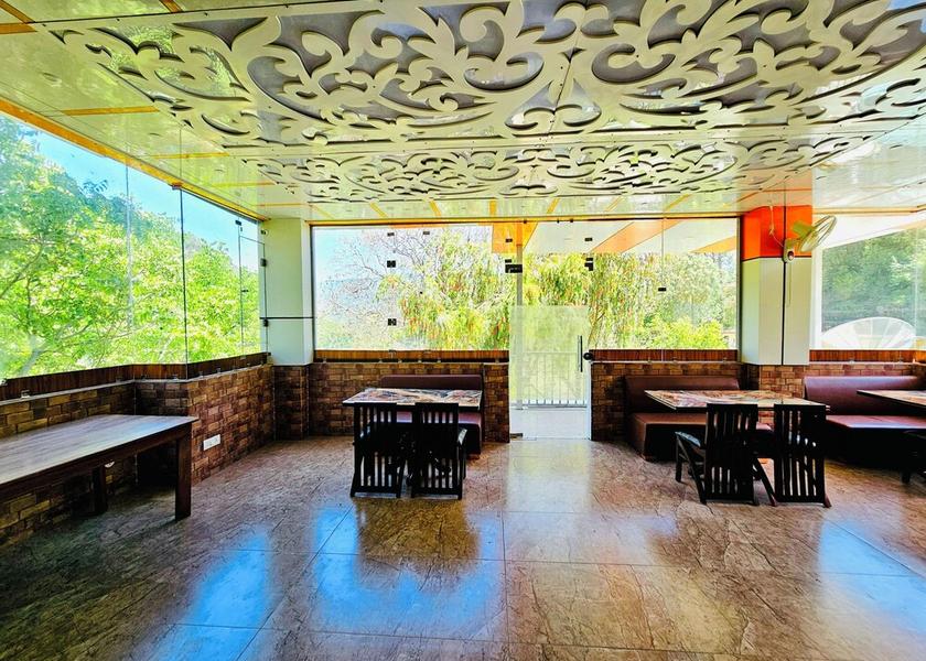 Himachal Pradesh Kandaghat Restaurant