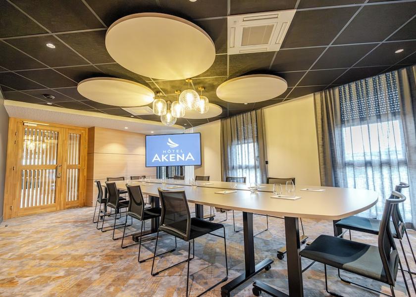 Grand Est Chalons-en-Champagne Meeting facility