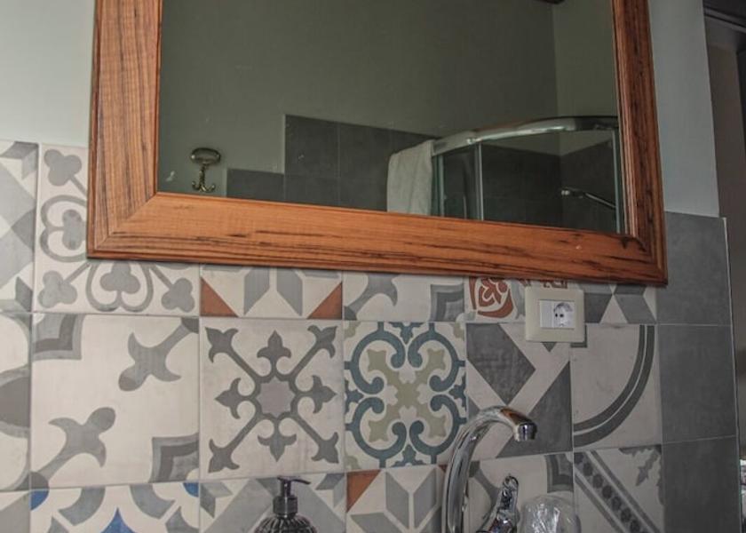 Campania Telese Bathroom