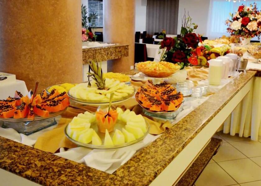 Santa Catarina Picarras Breakfast area