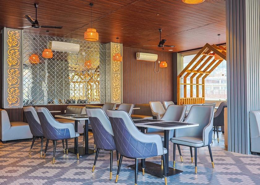 Uttarakhand Rishikesh Restaurant