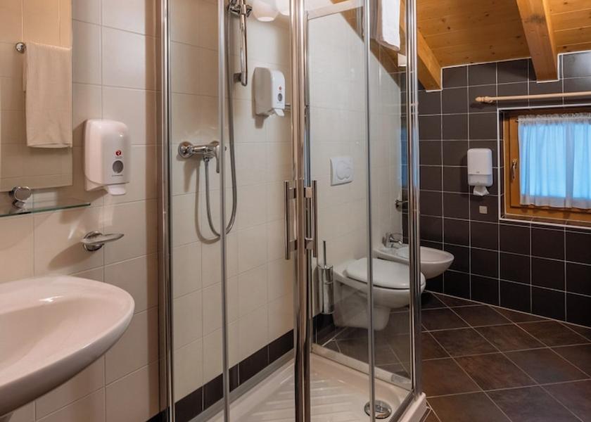 Trentino-Alto Adige Dimaro Folgarida Bathroom