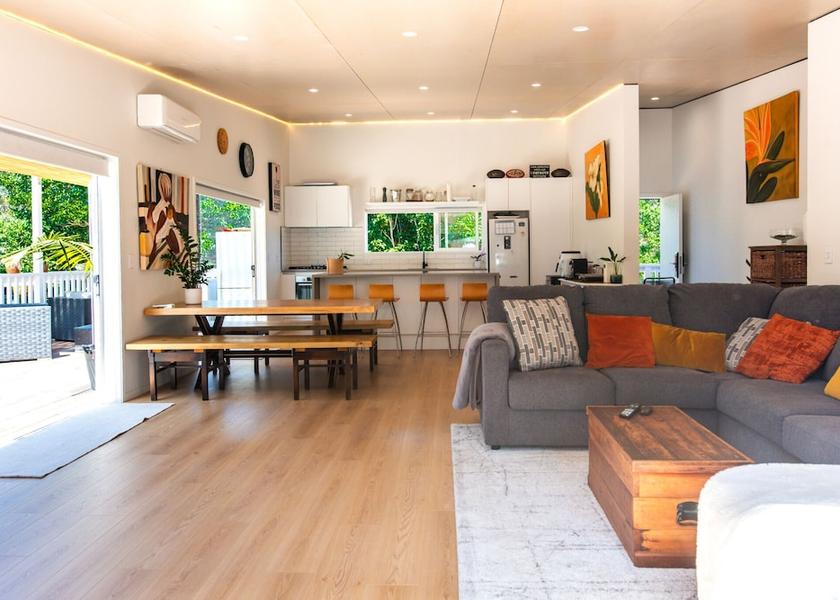 Auckland Region Waiheke Island Living area