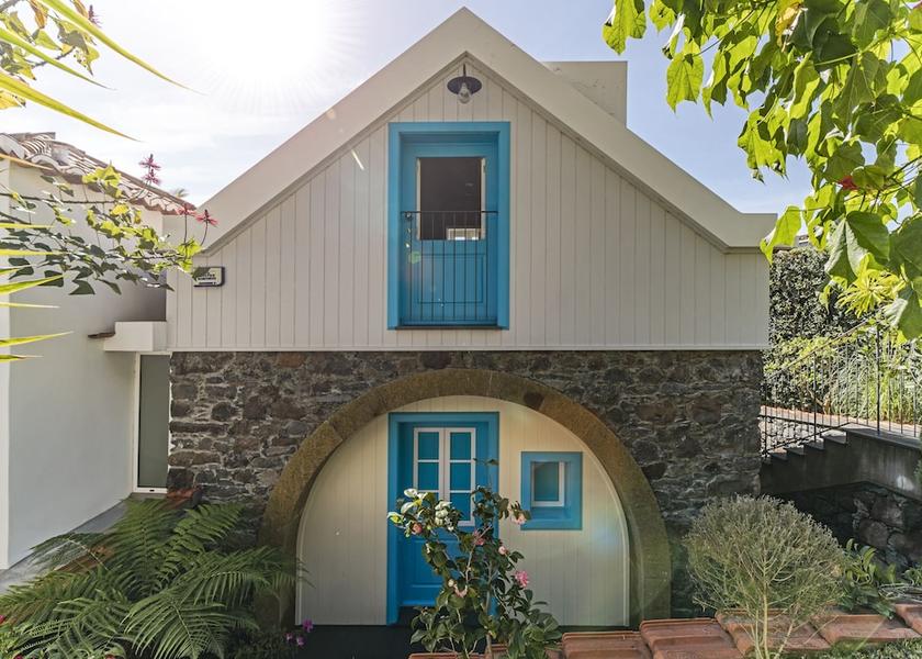 Madeira Region Calheta Front of property