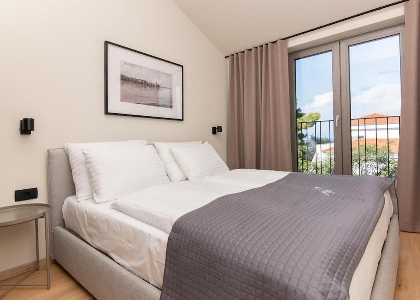  Piran Room