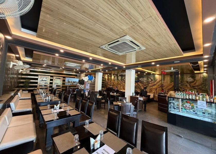 Uttar Pradesh Ayodhya Dining
