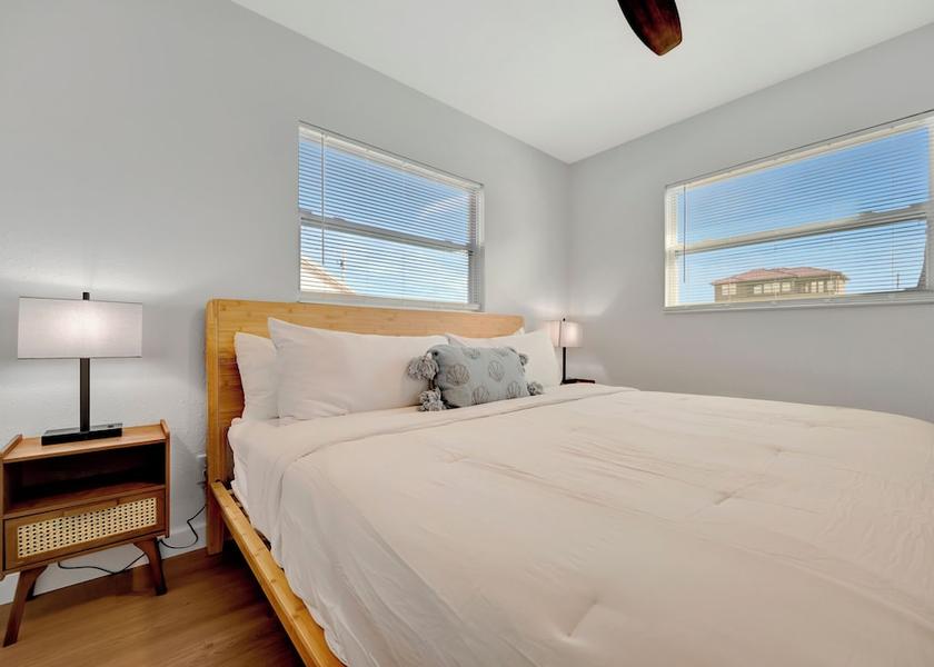 Florida Spring Hill Room