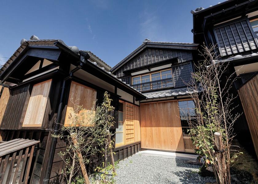 Mie Ise Exterior