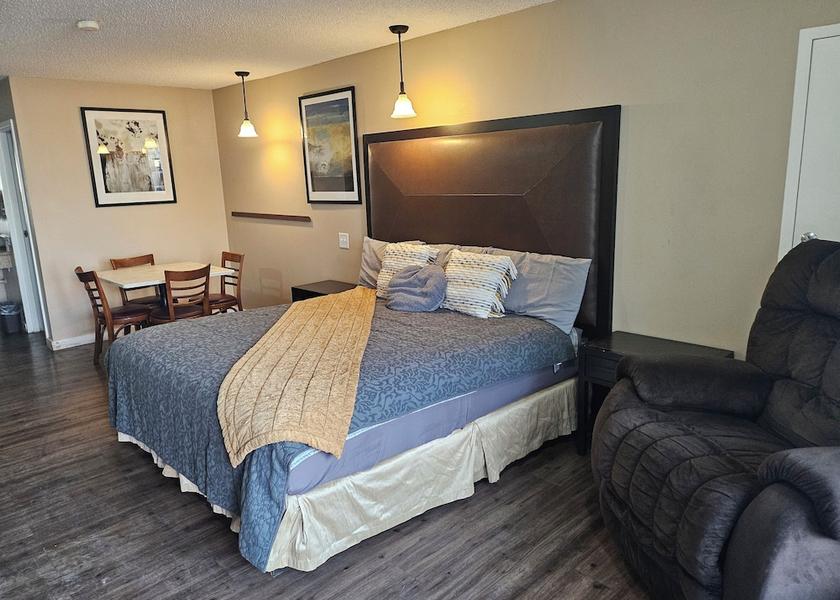 Wyoming Laramie Room