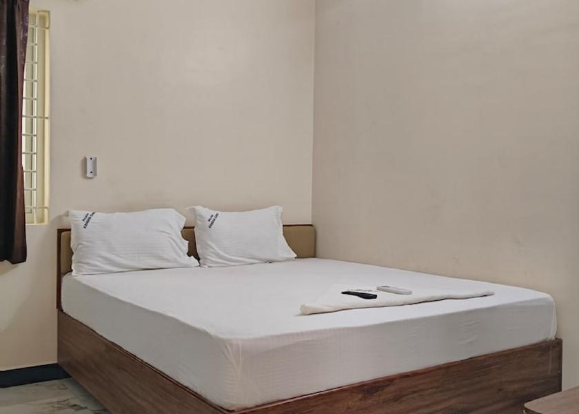 Tamil Nadu Palani Room