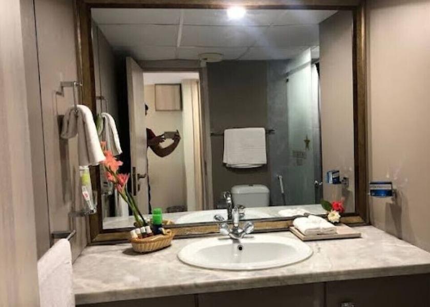 Sindh Karachi Bathroom