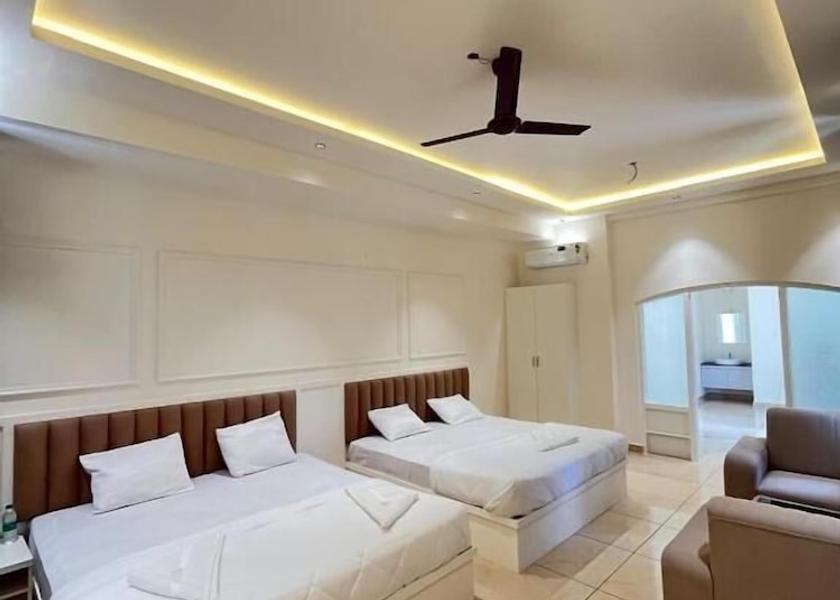 Kerala Kozhikode Room