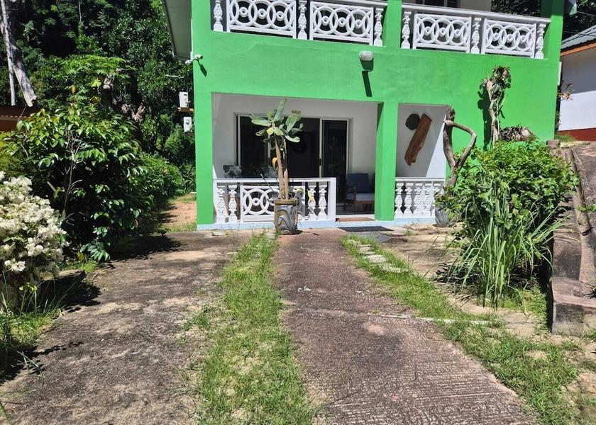  Praslin Island Exterior