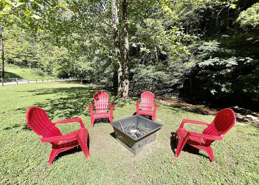 Tennessee Townsend BBQ/picnic area