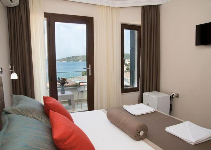 Izmir Menderes Room