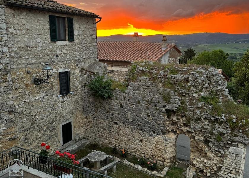 Tuscany Manciano Outdoor dining