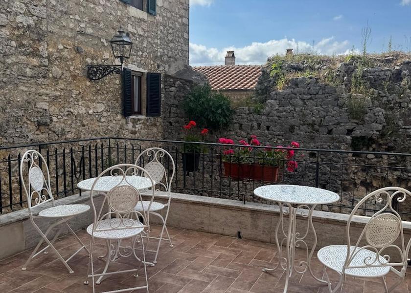 Tuscany Manciano Outdoor dining