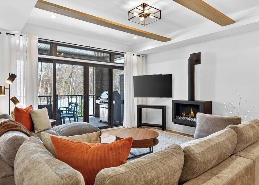 Quebec Mont-Tremblant Living area