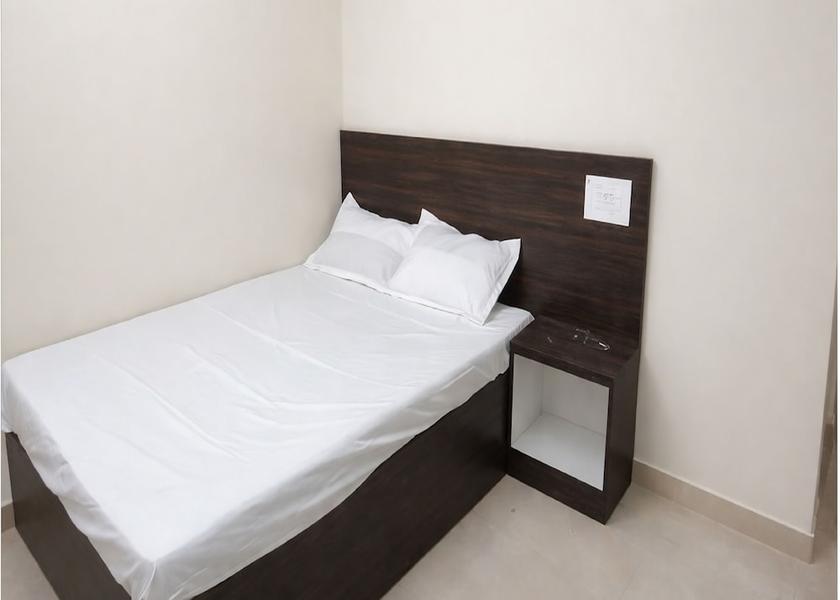 Tamil Nadu Thiruthani Room