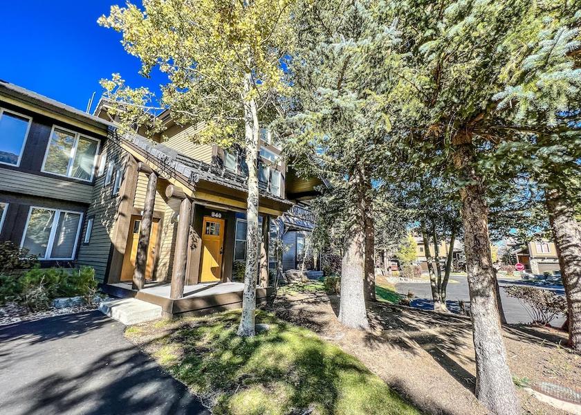 California Mammoth Lakes Exterior