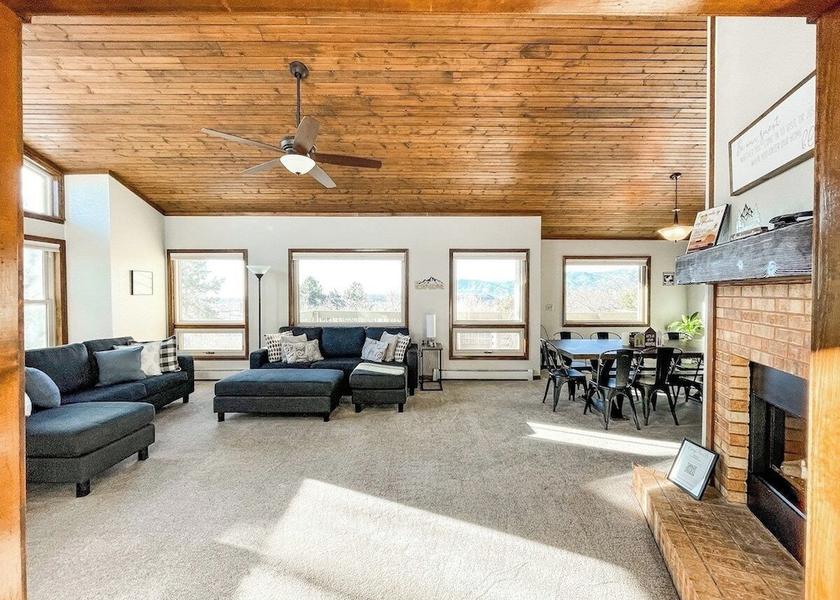 Colorado Colorado Springs Living area