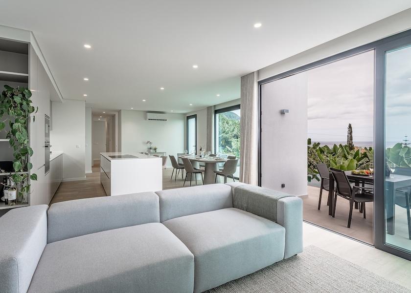 Madeira Region Calheta Living area