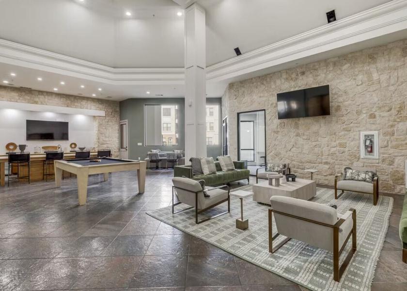 Texas Frisco Game room