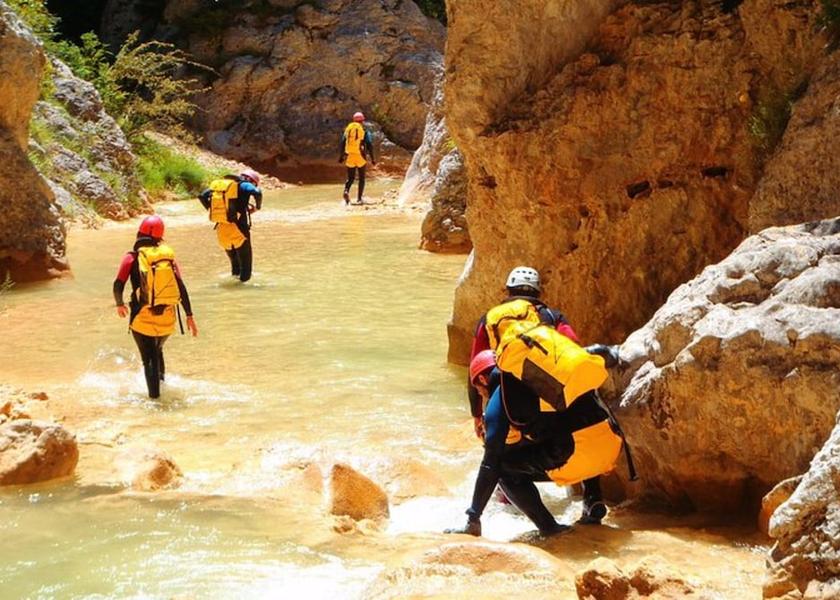 Aragon Sallent de Gallego Hiking