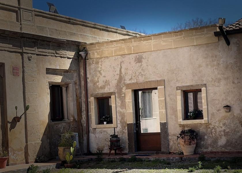 Sicily Carlentini Exterior