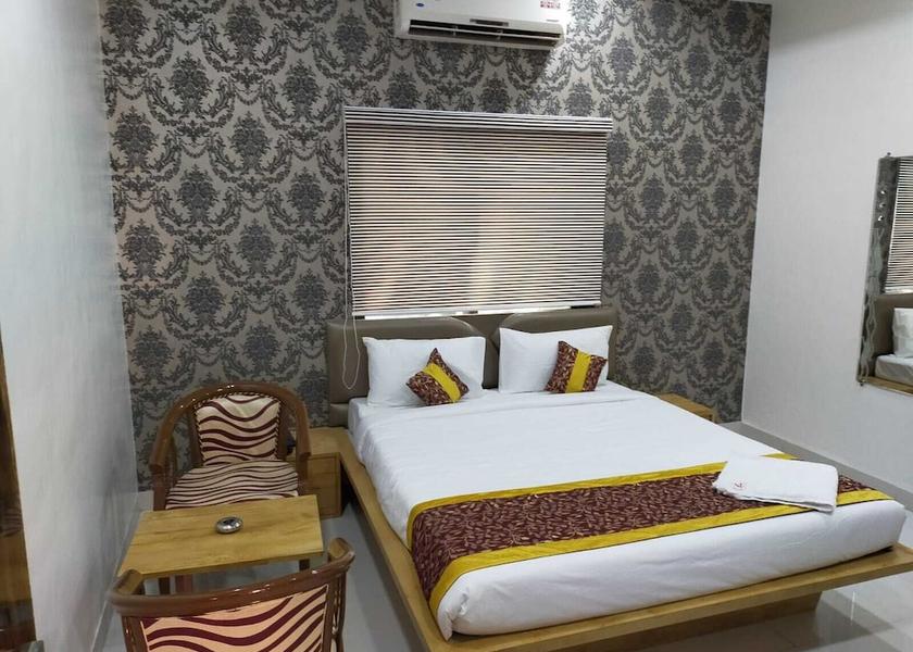 Maharashtra Akola Room