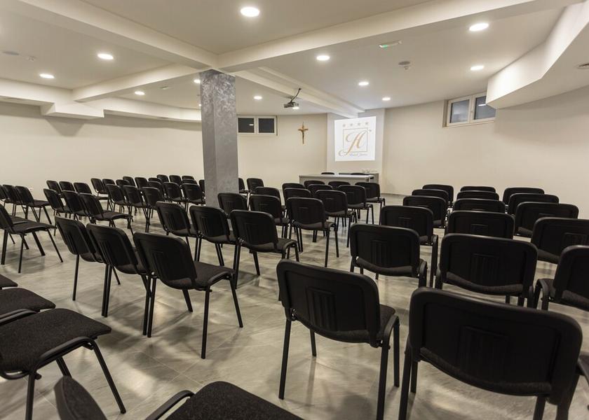 Federation of Bosnia and Herzegovina Konjic Meeting facility