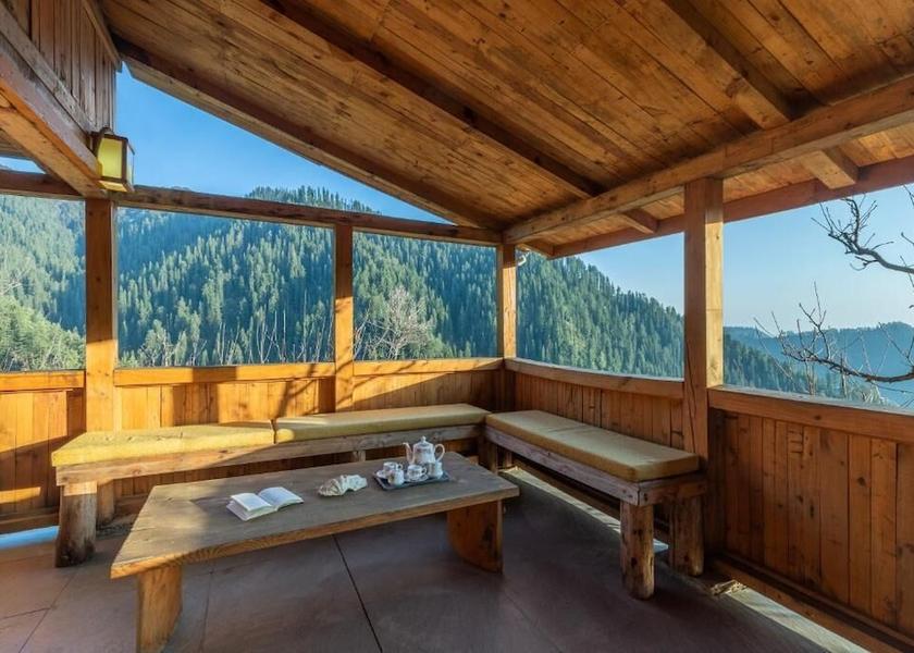 Himachal Pradesh Narkanda Property grounds