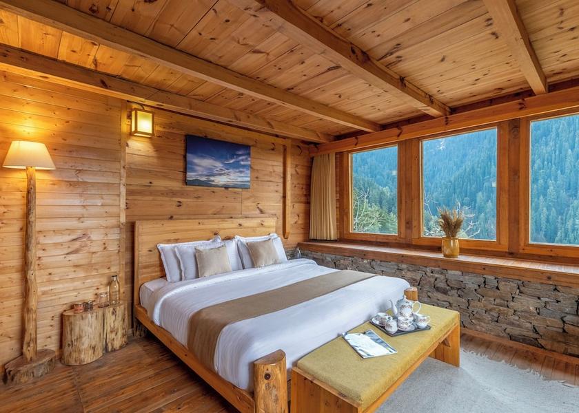 Himachal Pradesh Narkanda Room