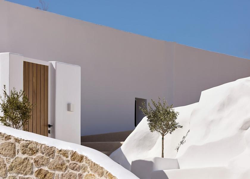 South Aegean Milos Exterior