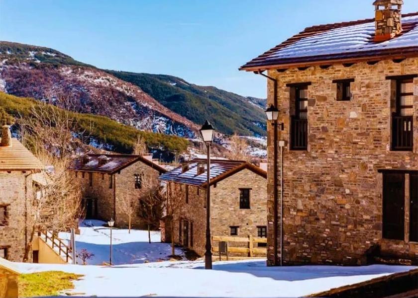 Aragon Jaca Exterior