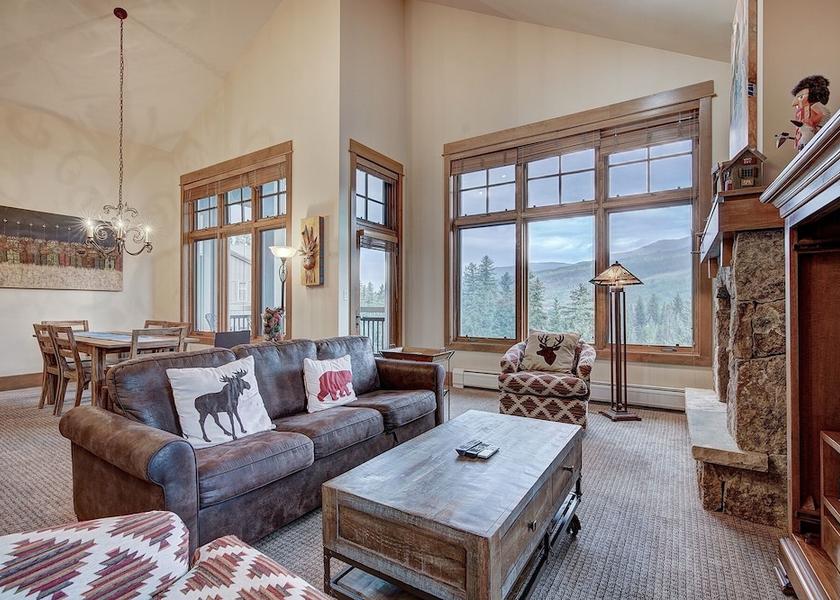 Colorado Keystone Living room