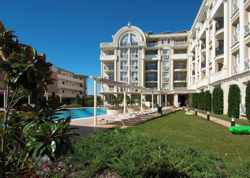 Burgas Nessebar Pool