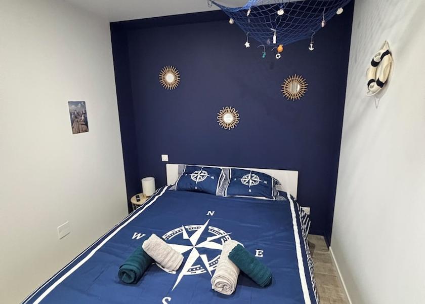 Bourgogne-Franche-Comté Auxerre Room