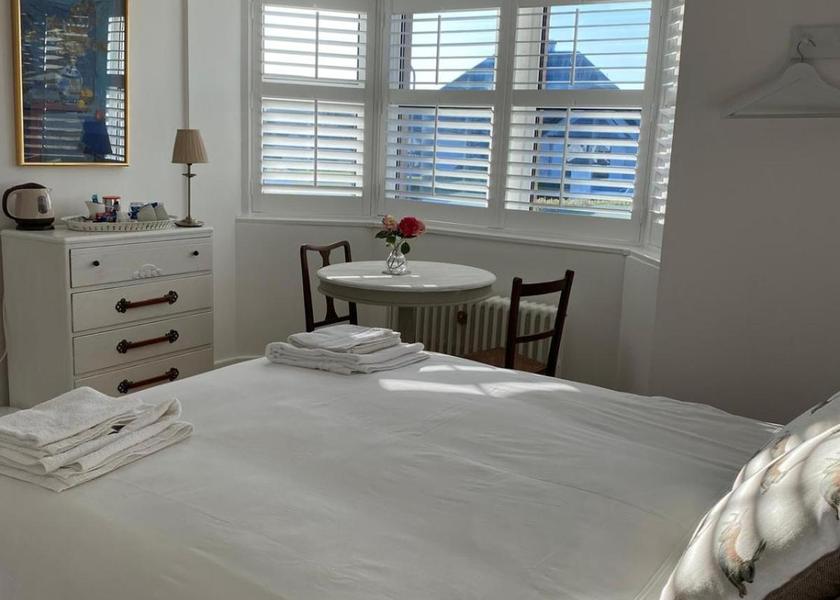 Western Isles Stornoway Deluxe Double Room with Shower