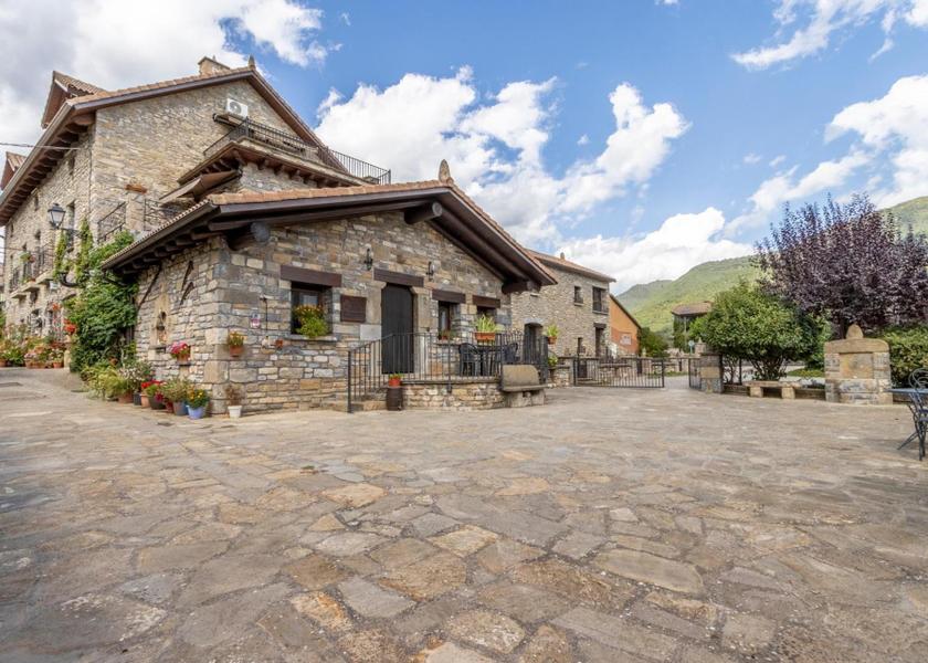 Aragon Fiscal Exterior view