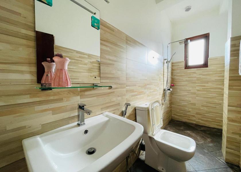 Southern Province Boossa Standard Double Room with Fan