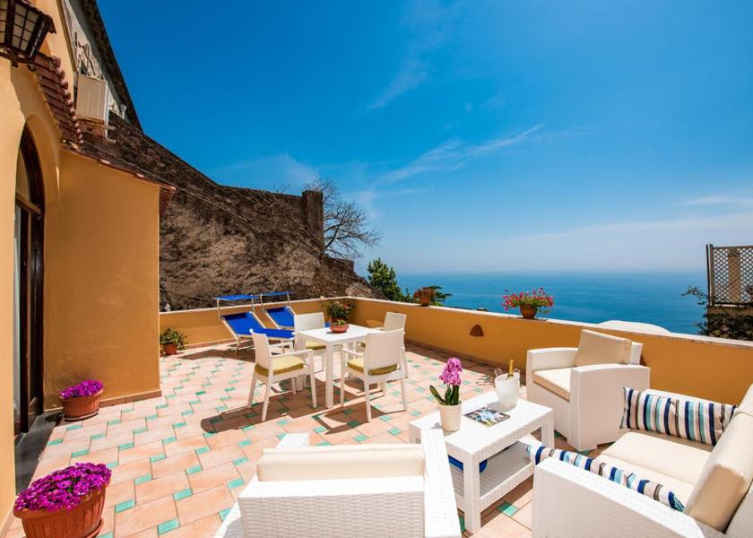 Campania Positano Facilities