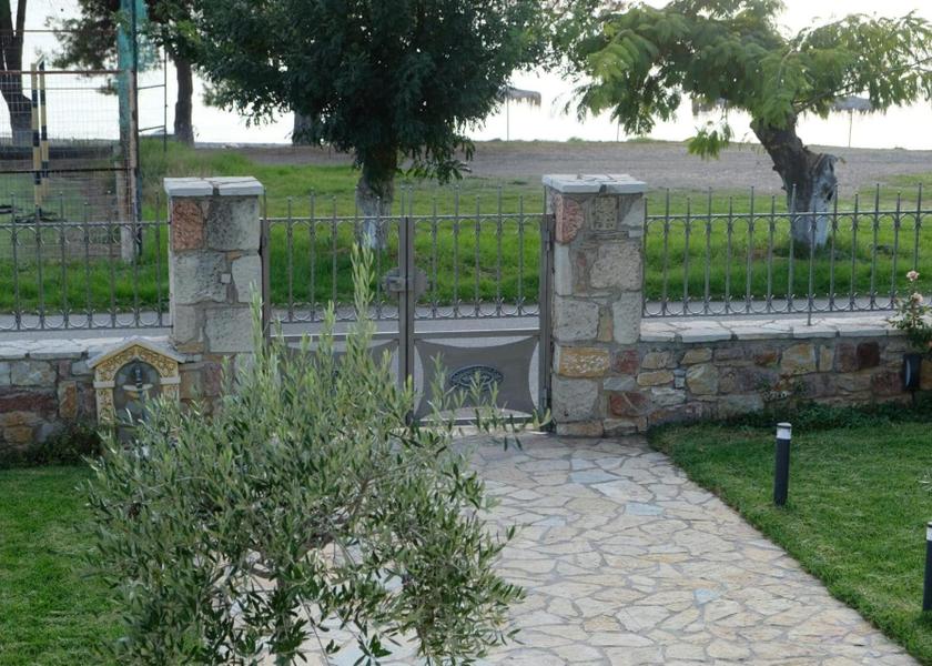 Central Greece Mantoudi-Limni-Agia Anna 