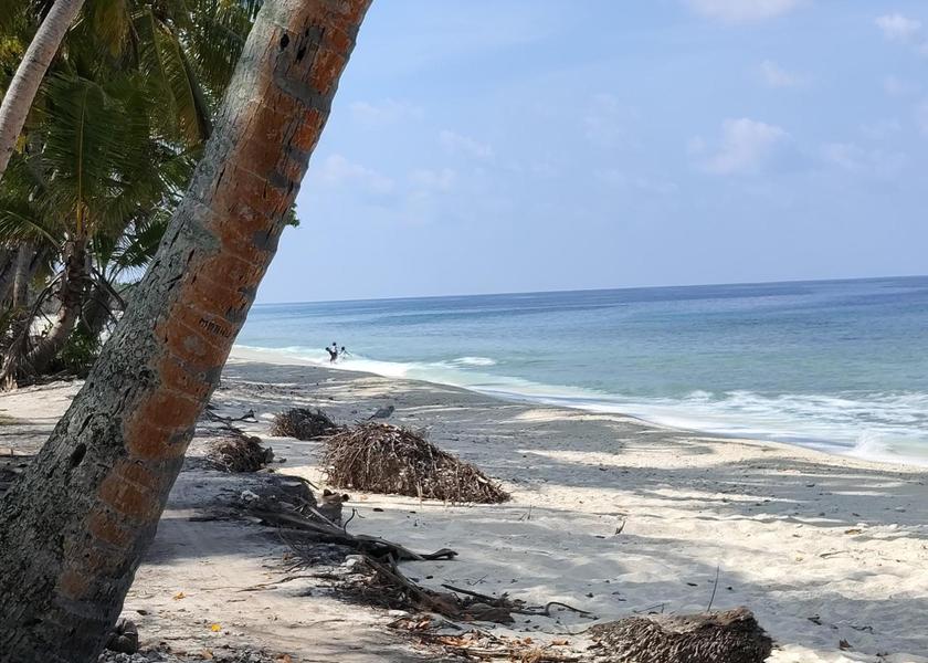 Gnaviyani Atoll Fuvahmulah Surrounding environment