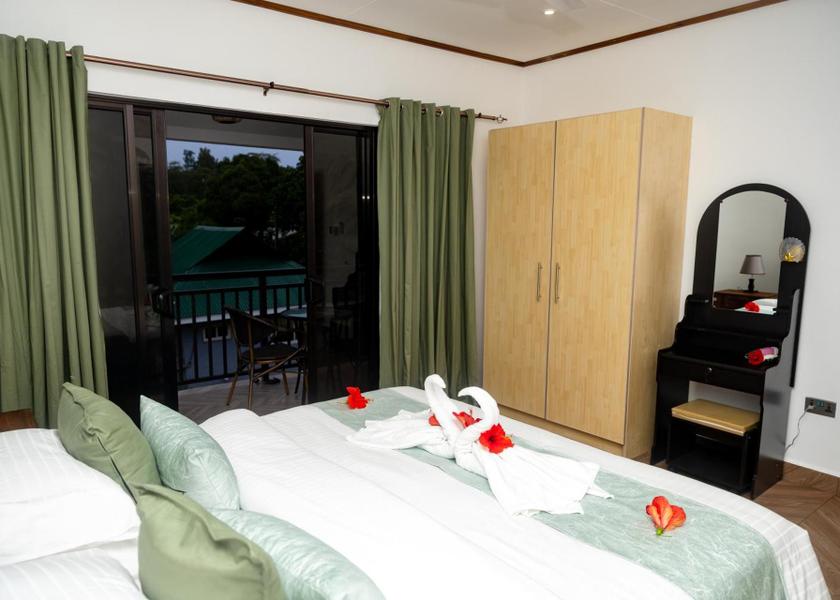West Bengal Praslin Island 